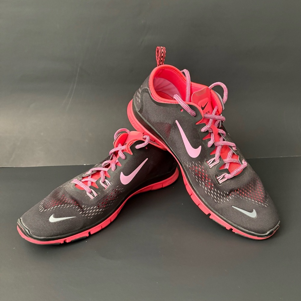 Nike Women's Free 5.0 TR Fit 4 Athletic Shoes